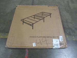lot 209 image: Hercules Twin-Size 14 in. H Heavy Duty Metal Platform Bed Frame, 125001-5010 - Unclaimed Freight.