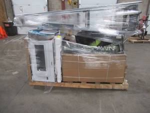 lot 155 image: MIXED PALLET (10 Pieces) OF FURNITURE, PATIO HEATERS, SMALL HOUSEWARES AND MORE - RETAIL VALUE $1,884.92