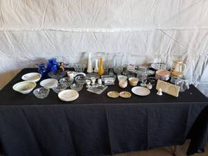 Large Lot of Glassware Dcor Items