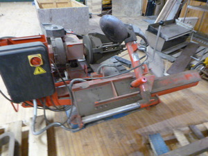 lot 3 image: Tire Changer