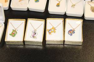 Vintage Deadstock Necklace Resale Lot  13 Necklaces