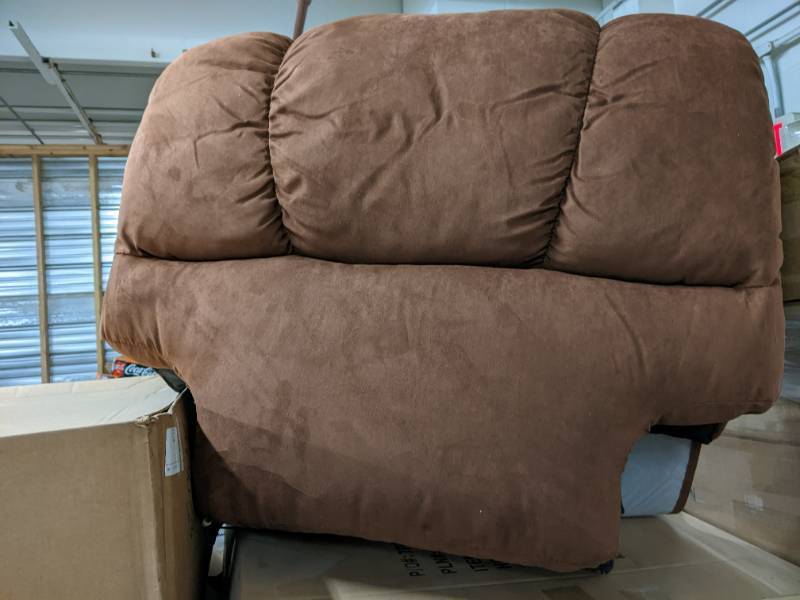 Pallet Lot of Lift Chair With Massa...