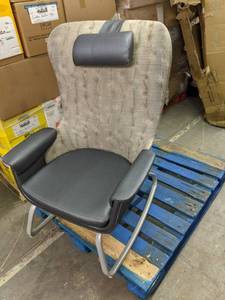 Rocker Style Chair 29.5 X 30 X 42...