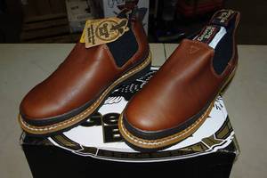 lot 45 image: New&nbspGeorgia Boot Revamp Mens Leather Boots - Size 8W
