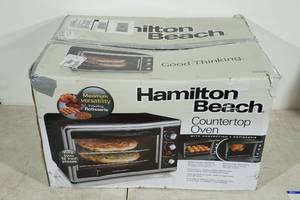 lot 139 image: Hamilton Beach Countertop Oven