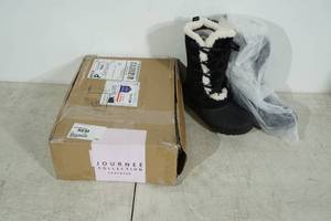 lot 148 image: Journee Collection Blizzard Womens Boots - Size 7