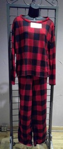 lot 19 image: Leisure Suit Shirt & Pants with Pockets Red Plaid Large