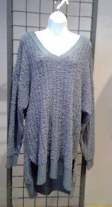 lot 72 image: Sweater Cement Color 1XL