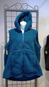 lot 77 image: Teal cardigan 1XL