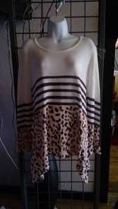 lot 197 image: Stripe cheetah print size medium