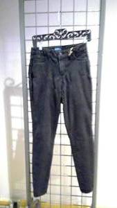 lot 267 image: Jeans skinny black size 7