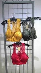 lot 292 image: 3 - Bralettes size Medium