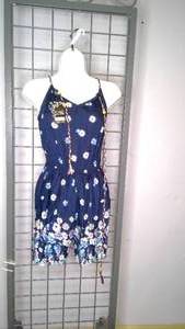 lot 390 image: Romper floral shorts size smallmedium