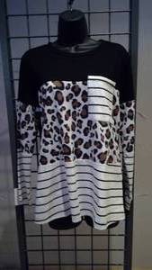 lot 138 image: Leopard striped long sleeve size small