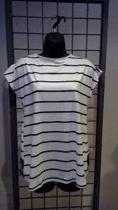 lot 162 image: Strip green open back size large