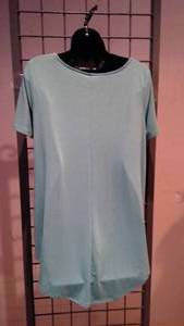 lot 190 image: T-shirt ash mint size medium