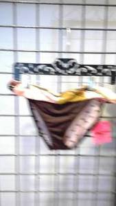 lot 474 image: Bikini bottoms brownpink camo size L