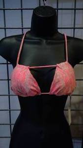 lot 494 image: Bikini Top pink size M