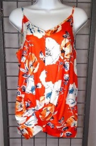 lot 348 image: Tank top floral size XL