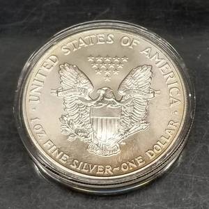 1992 AMERICAN SILVER EAGLE 1 TROY OZ .999 FINE SILVER IN AIRTITE