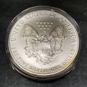 1993 AMERICAN SILVER EAGLE 1 TROY OZ .999 FINE SILVER IN AIRTITE
