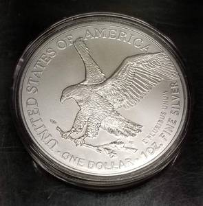 2022 AMERICAN SILVER EAGLE 1 TROY OZ .999 FINE SILVER IN AIRTITE