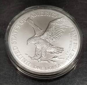 2022 AMERICAN SILVER EAGLE 1 TROY OZ .999 FINE SILVER IN AIRTITE