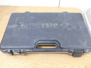 lot 48 image: Husky 14 in., 38 in. and 12 in. SAE Drive 100-Position Universal and Metric Mechanics Tool Set.