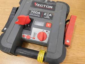 lot 49 image: Vector 700 Peak Amp Portable Car Jump Starter