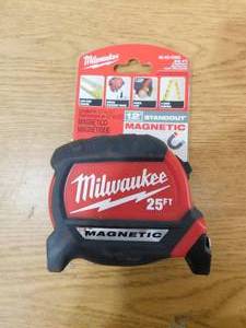 lot 86 image: Milwaukee 25 ft. x 1-116 in. Compact Magnetic Tape Measure with 15 ft. Reach