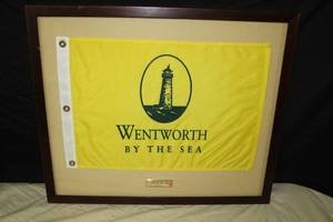 lot 392 image: Wentworth By The Sea Grand Champion Mulligans of Golf 2007 Golf FlagTrophy in a Frame