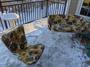 lot 52 image: Vintage 3 Pc. Metal Patio Furniture Set and Birdbath