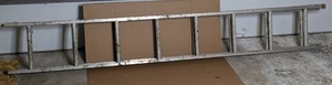 lot 76 image: Aluminum Extension Ladder, 8 ft.