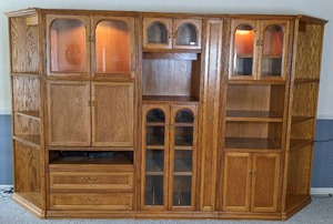 lot 4 image: Large Solid Wood 5-piece Entertainment Center