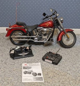 lot 2 image: RC Fat Boy Harley Davidson Motorcycle