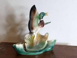 lot 144 image: Lane & Co Glass Mallard Duck 1954-1956