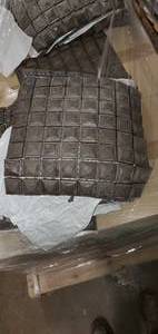 lot AJ image: Tile Pallet (AJ)