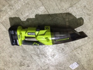RYOBI ONE 18V Lithium-Ion Cordless EVERCHARGE Hand Vacuum with 4.0ah one Battery