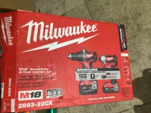 Milwaukee M18 18-Volt Lithium-Ion Brushless Cordless Hammer DrillImpact Combo Kit (2-Tool) with 2 Batteries, Charger and Bag