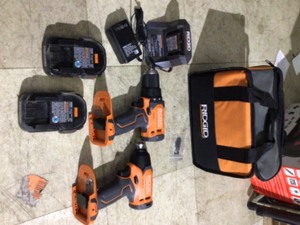 RIDGID 18V Cordless 2-Tool Combo Kit with 12 in. DrillDriver, 14 in. Impact Driver, (2) 2.0 Ah Batteries, Charger, and Bag
