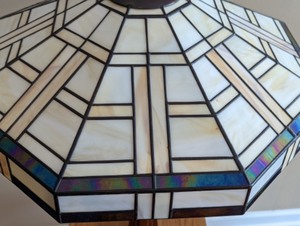 lot 24 image: Stickley Stained Glass Table Lamp