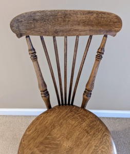 lot 45 image: Claw Foot Piano Stool Chair