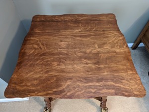 lot 50 image: Vintage Claw Foot Parlor Table