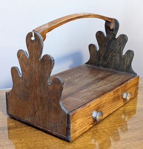 lot 68 image: Vintage Sewing Box