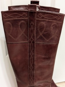 lot 83 image: Arturo Chiang Brown Leather Riding Boots