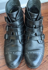 lot 102 image: Bussola Black Leather Ankle Boots