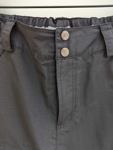 lot 112 image: Womens North Face Black Hyvent Snow Pants