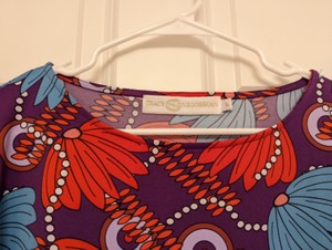 lot 118 image: Tracy Negoshian Multi Color Floral Dress