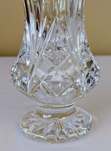 lot 152 image: Small Waterford Crystal Vase