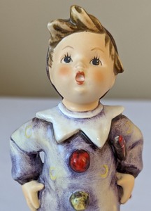 lot 164 image: Goebel Hummel Carnival Figurine